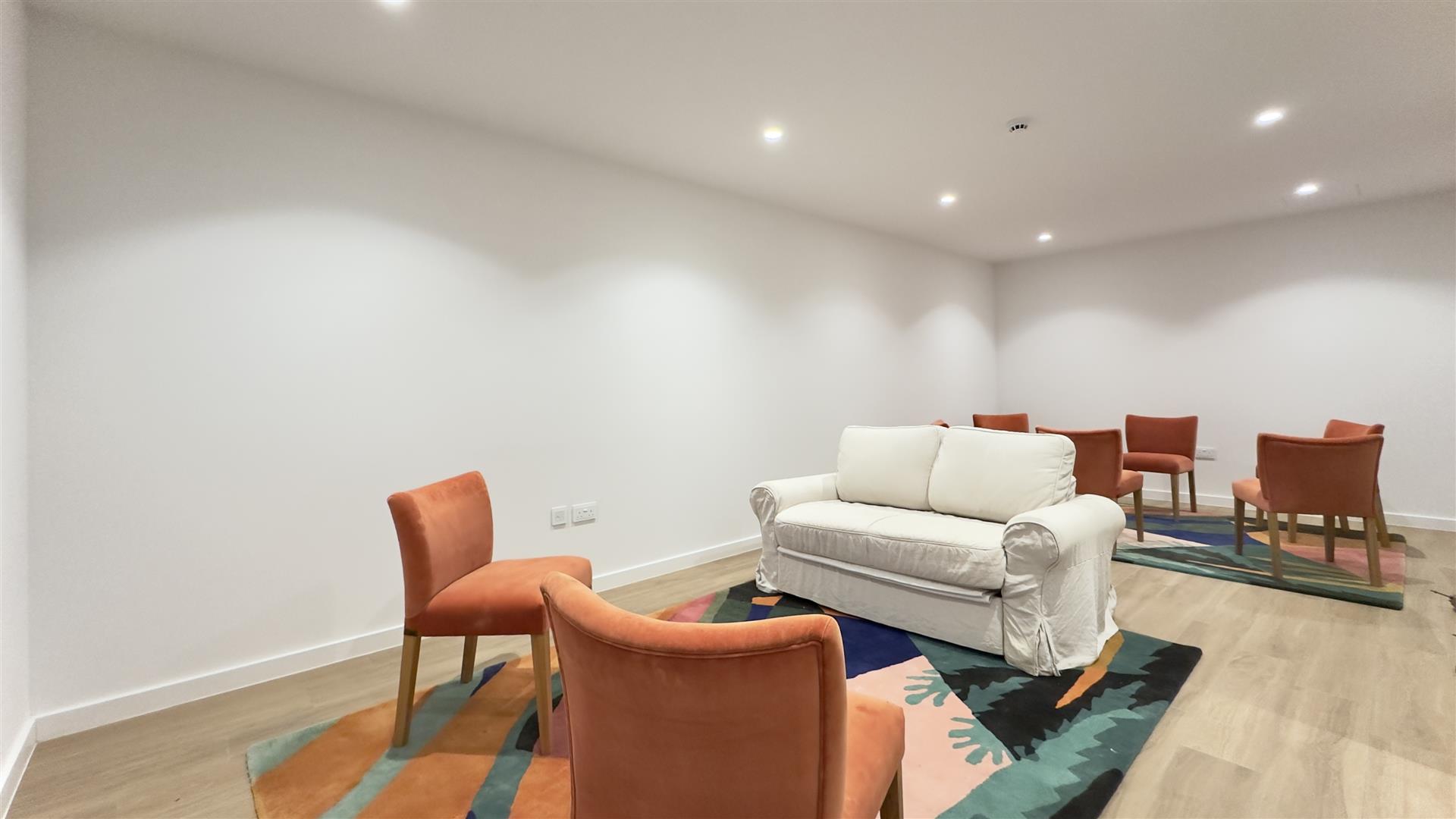  Image of House - 4 Bedrooms - 4 Bathrooms for Sale in North Gorge-Gibraltar, Image 16